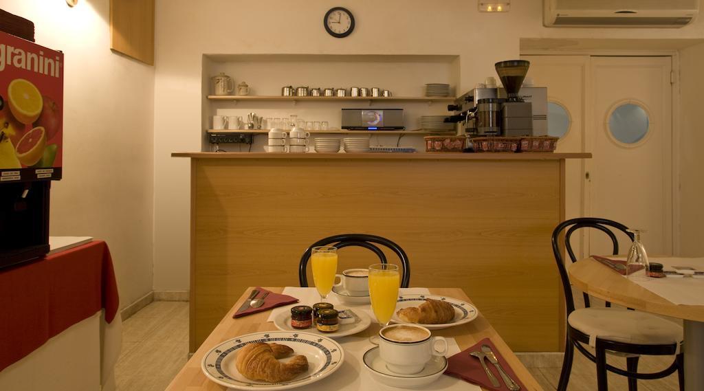 Hotel Central Normandie シッチェス レストラン 写真